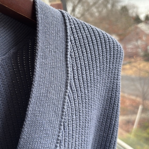 Rachel Zoe V neck pullover Henley sweater in light cornflower blue w/ buttons - Picture 9 of 15